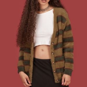 *ISO* UNIF ERIN CARDIGAN